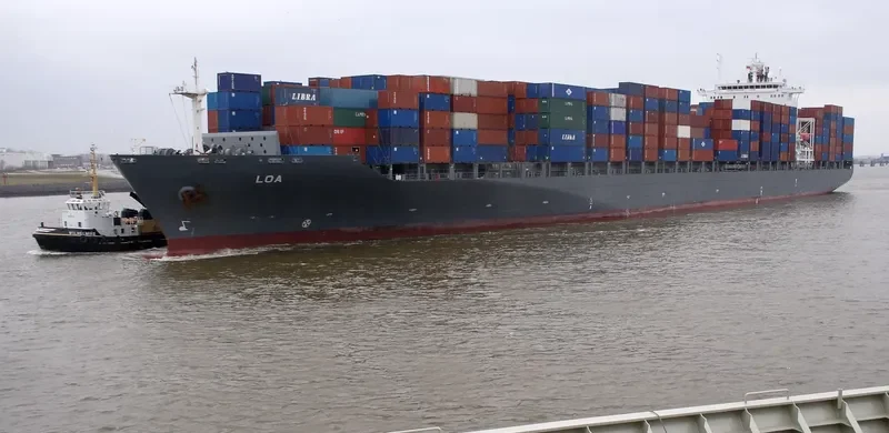 MARIBOR Container Ship IMO 9290804 photo 10
