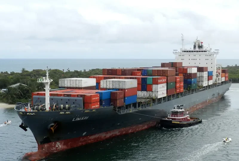 LIMARI Container Ship IMO 9290816 photo 4