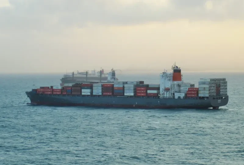 LIMARI Container Ship IMO 9290816 photo 9