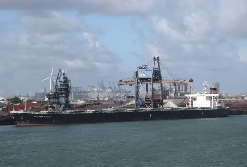 EASTERN GLORY Bulk Carrier IMO 9290880 photo 10