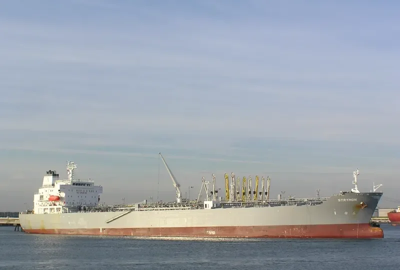 VICTORIOUS Tanker IMO 9290919 photo 5