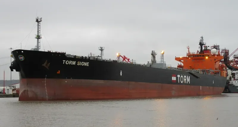 TORM SIGNE Tanker IMO 9290957 photo 4