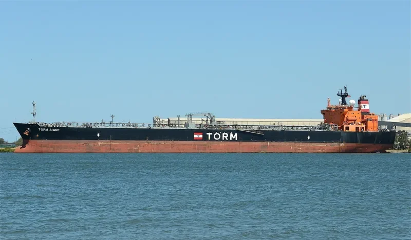 TORM SIGNE Tanker IMO 9290957 photo 5