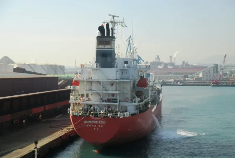 EMERYN Tanker IMO 9291315 photo 2