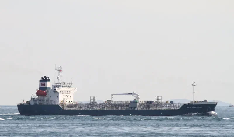 LIVATYA Tanker IMO 9291444 photo 5