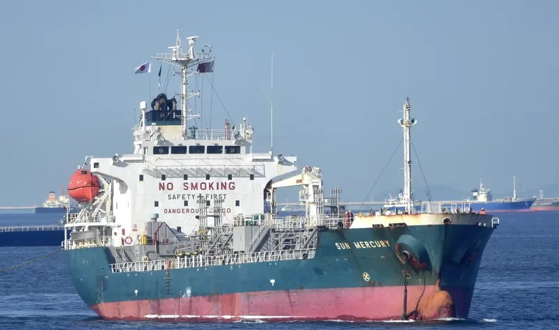 LIVATYA Tanker IMO 9291444 photo 6