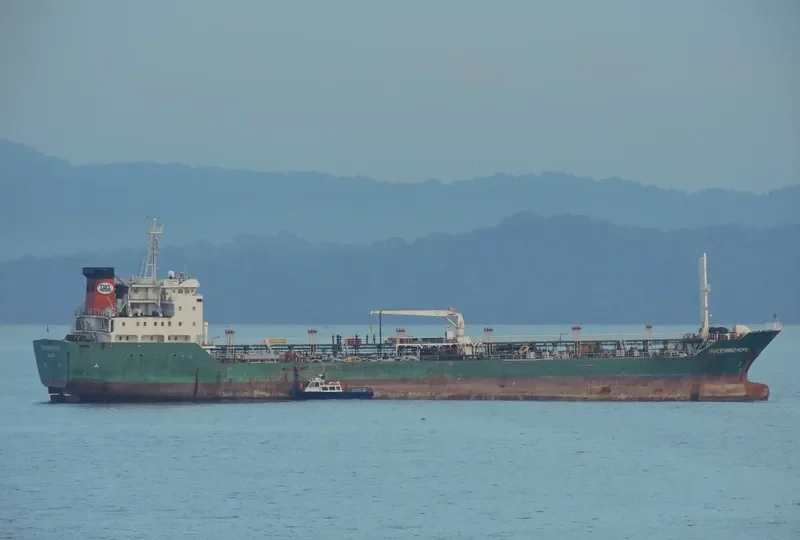 WINNING SUPPLY 2 Tanker IMO 9291638 photo 4