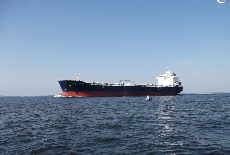 TORGOVY BRIDGE Tanker IMO 9292046 photo 5