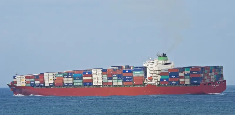 BEIJING BRIDGE Container Ship IMO 9292230 photo 4