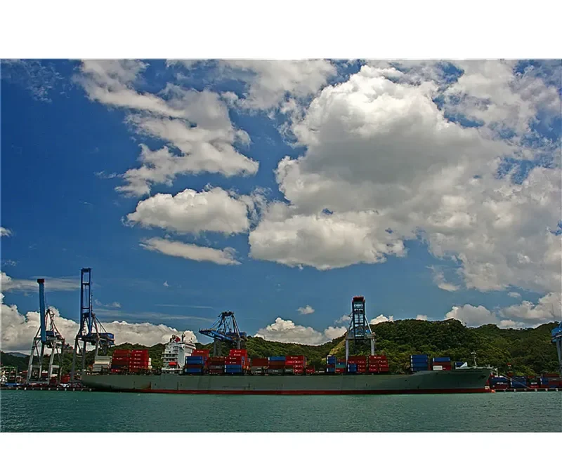 GRACE BRIDGE Container Ship IMO 9292266 photo 6