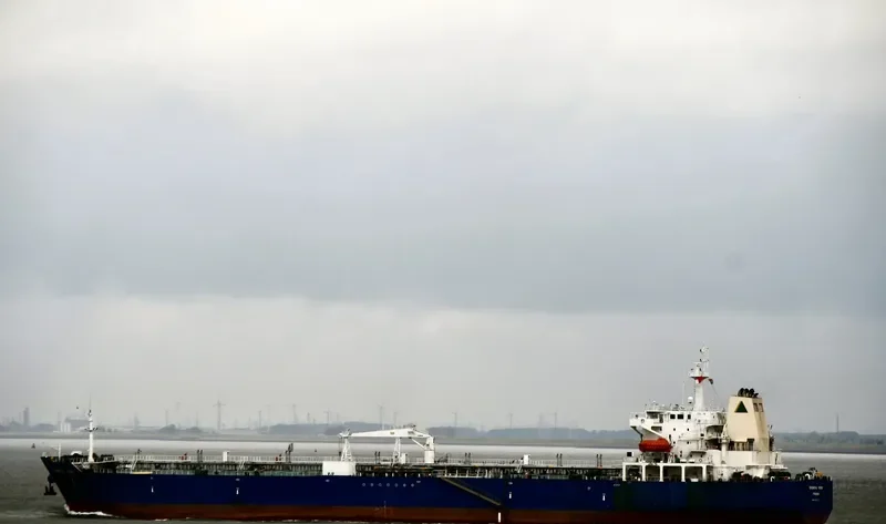 KRITI EMERALD Tanker IMO 9292577 photo 4