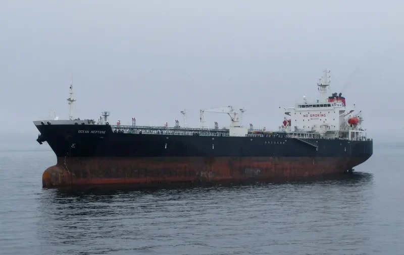 OCEAN NEPTUNE Tanker IMO 9292589 photo 6