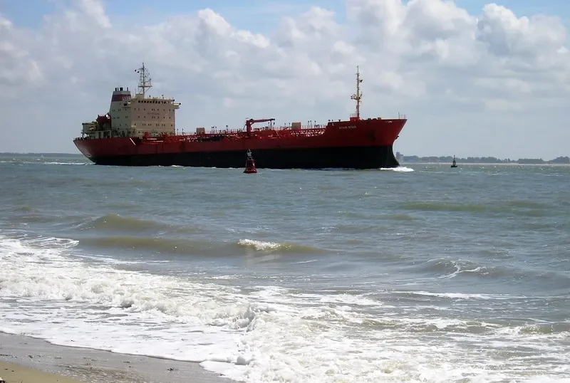 BAHRI IRIS Tanker IMO 9292826