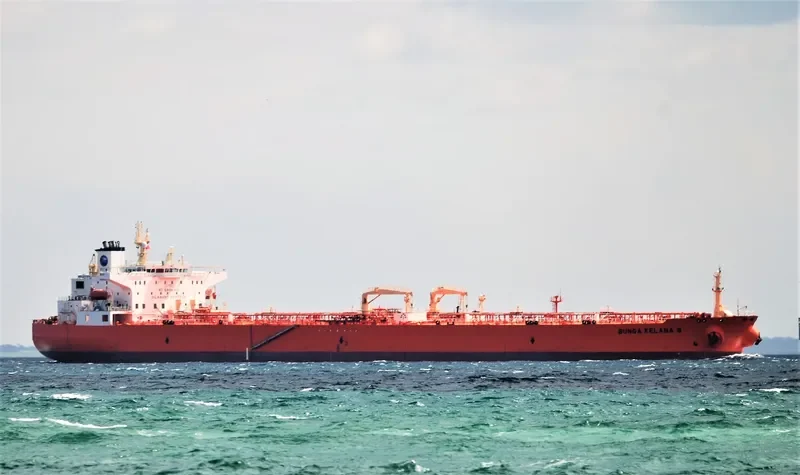BUNGA KELANA 9 Tanker IMO 9292979 photo 3