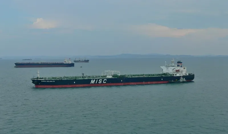 BUNGA KELANA 10 Tanker IMO 9292981 photo 7
