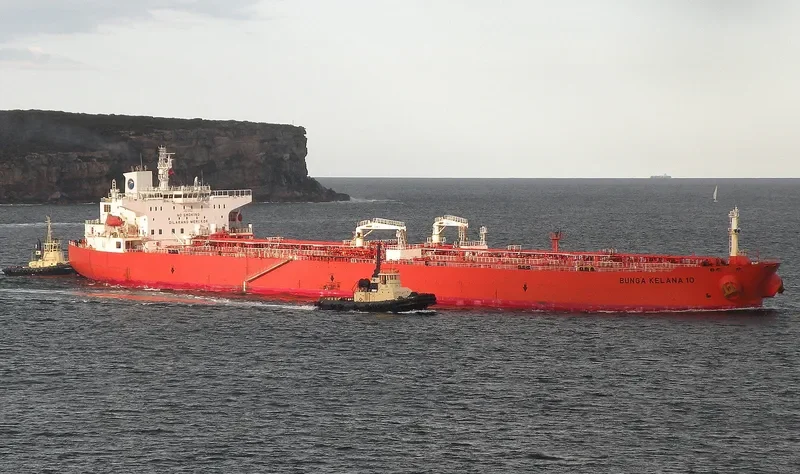 BUNGA KELANA 10 Tanker IMO 9292981 photo 9