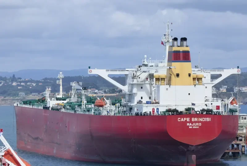 CLASSIC Tanker IMO 9293143 photo 3