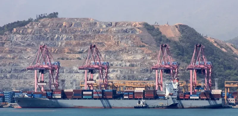 CSL SOPHIE Container Ship IMO 9293466 photo 6