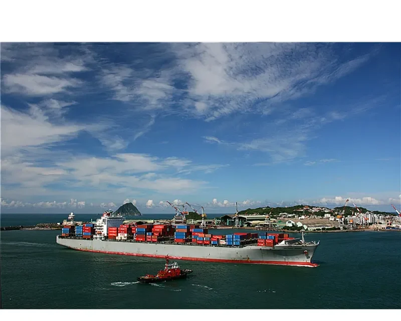 CSL SOPHIE Container Ship IMO 9293466 photo 8