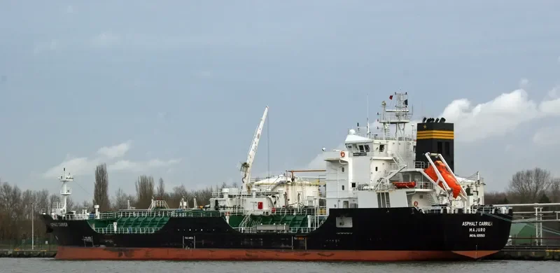 ASPHALT CARRIER Tanker IMO 9293545 photo 10