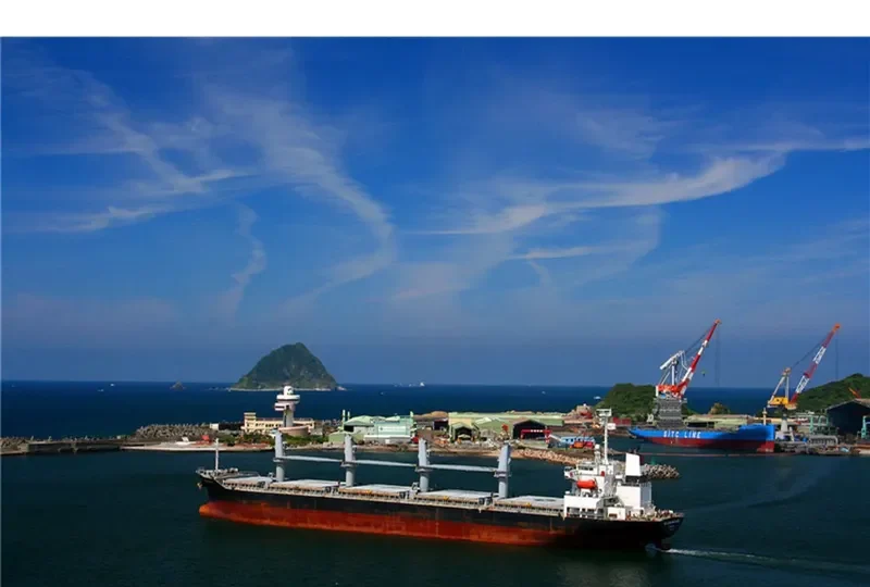 VANTAGE KEY Bulk Carrier IMO 9293870 photo 8