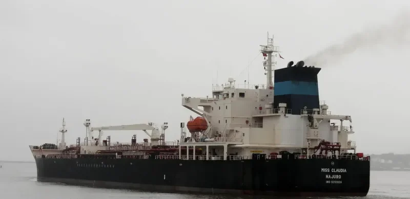 MISS CLAUDIA Tanker IMO 9293959 photo 2