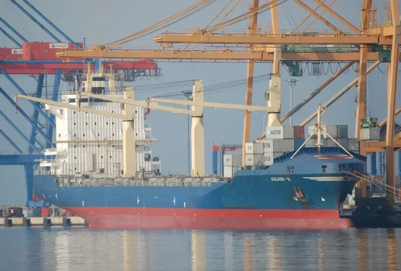 JULIUS S Container Ship IMO 9294018 photo 8
