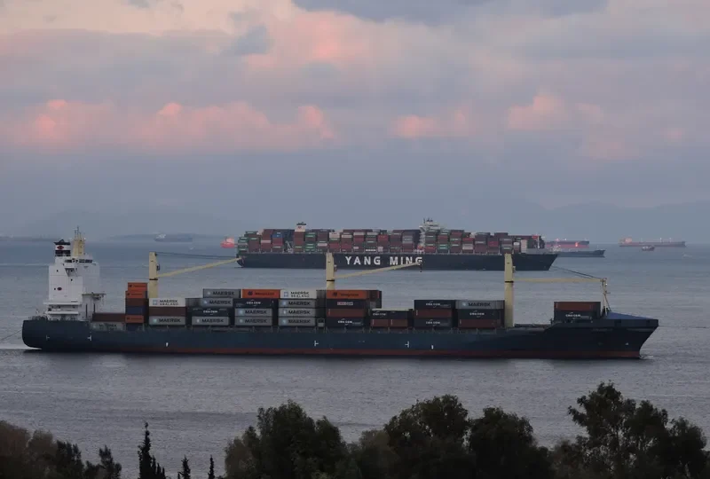 JULIUS S Container Ship IMO 9294018 photo 10