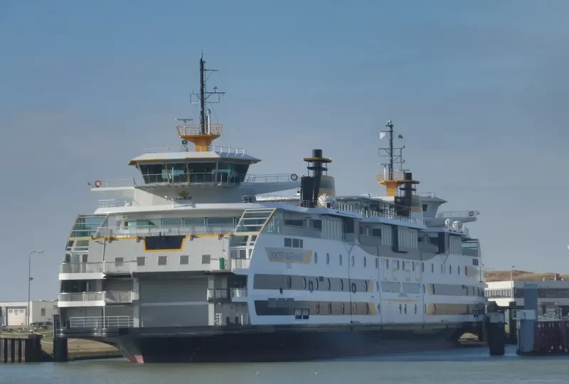 DOKTER WAGEMAKER Passenger Ship IMO 9294070 photo 9