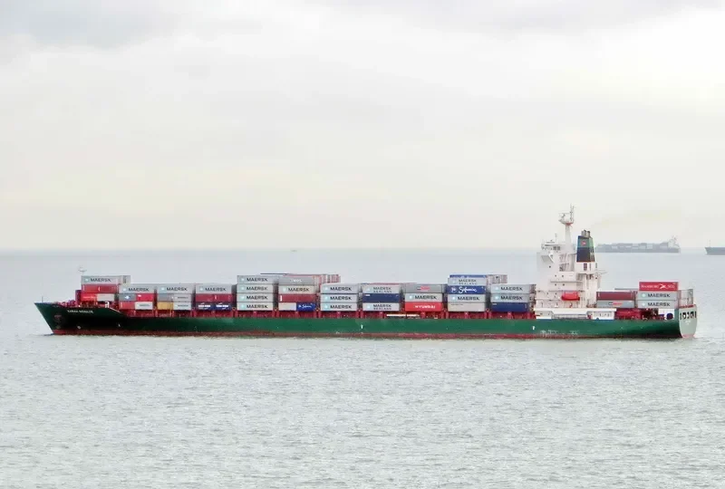 MATSON NIIHAU Container Ship IMO 9294159 photo 3