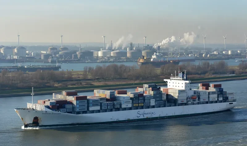 SAFMARINE NOKWANDA Container Ship IMO 9294393 photo 4