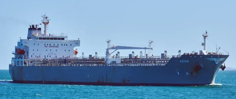 AXIOS Tanker IMO 9294666 photo 3
