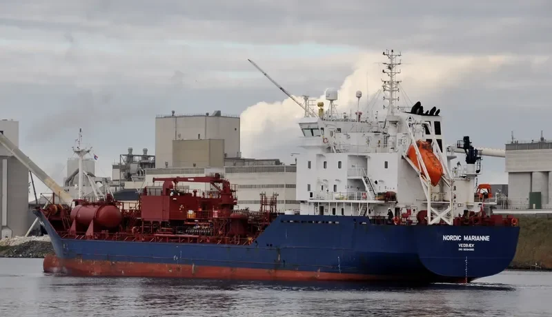 CHARLOTTE ESSBERGER Tanker IMO 9294680 photo 4