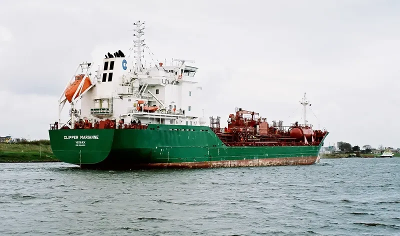 CHARLOTTE ESSBERGER Tanker IMO 9294680 photo 7