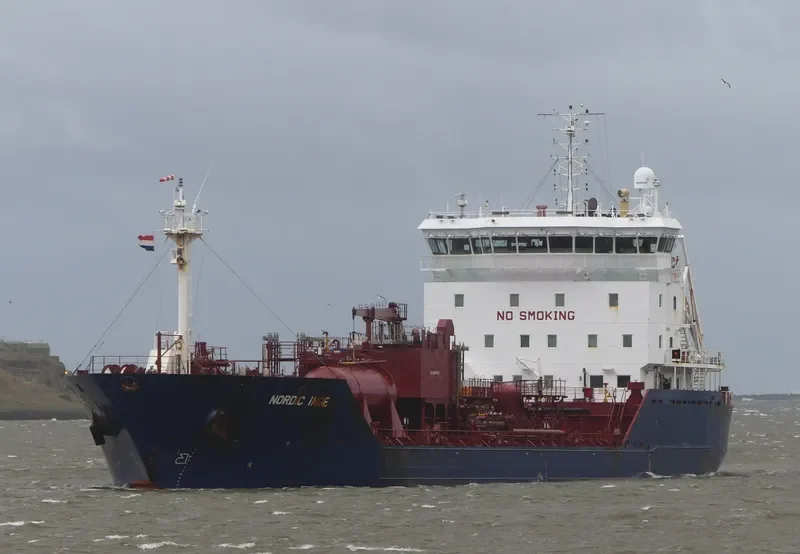 BIRTHE ESSBERGER Tanker IMO 9294692 photo 2