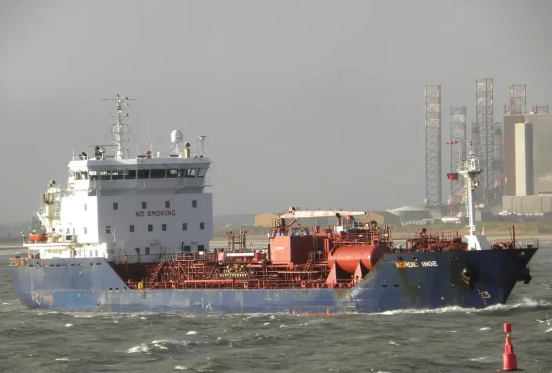 BIRTHE ESSBERGER Tanker IMO 9294692 photo 3