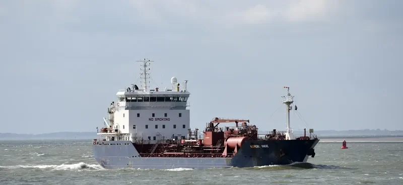 BIRTHE ESSBERGER Tanker IMO 9294692 photo 7