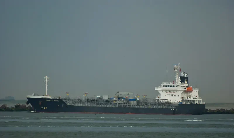 EVERRICH 2 Tanker IMO 9294795 photo 10