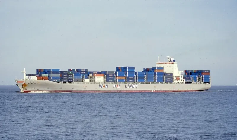 WAN HAI 501 Container Ship IMO 9294848 photo 4