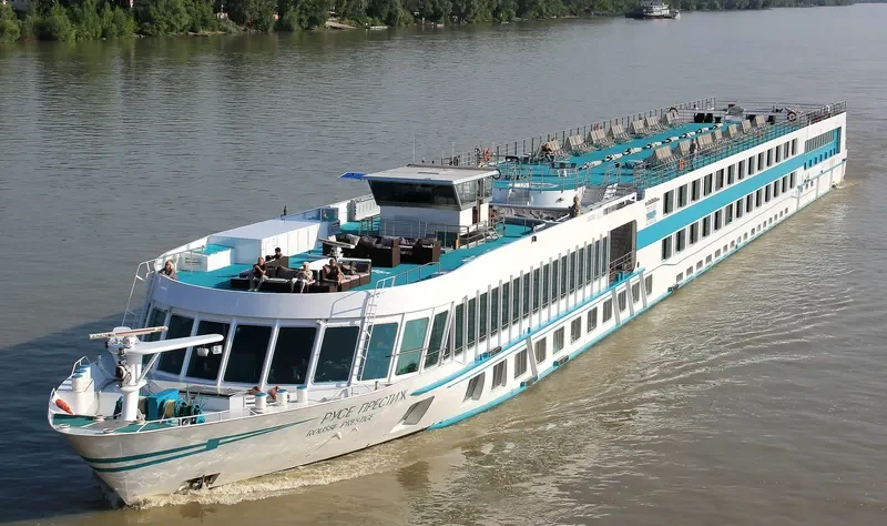 ROUSSE PRESTIGE Passenger Ship IMO 9294939 photo 9