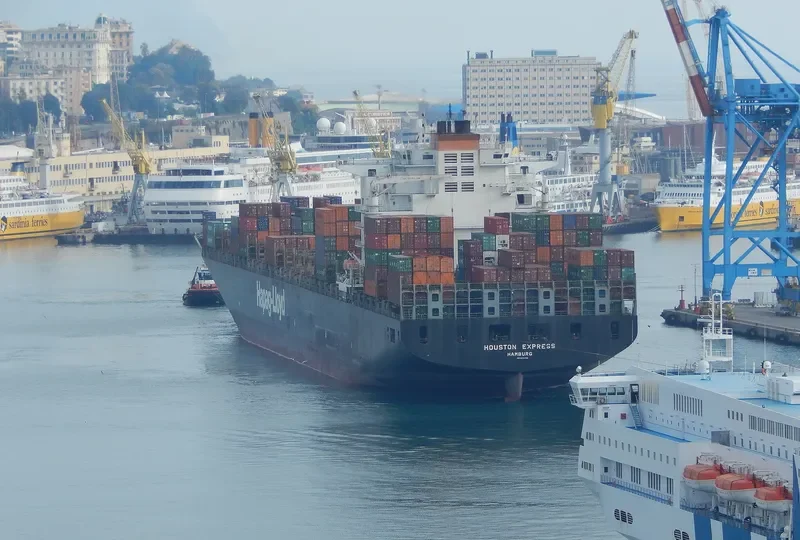 MSC MUMBAI Container Ship IMO 9294991 photo 4