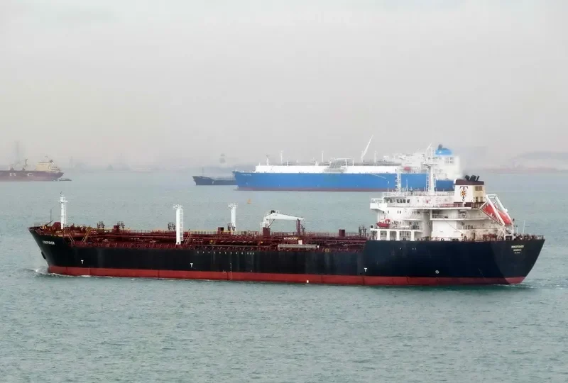 PETROMAX Tanker IMO 9295050 photo 4