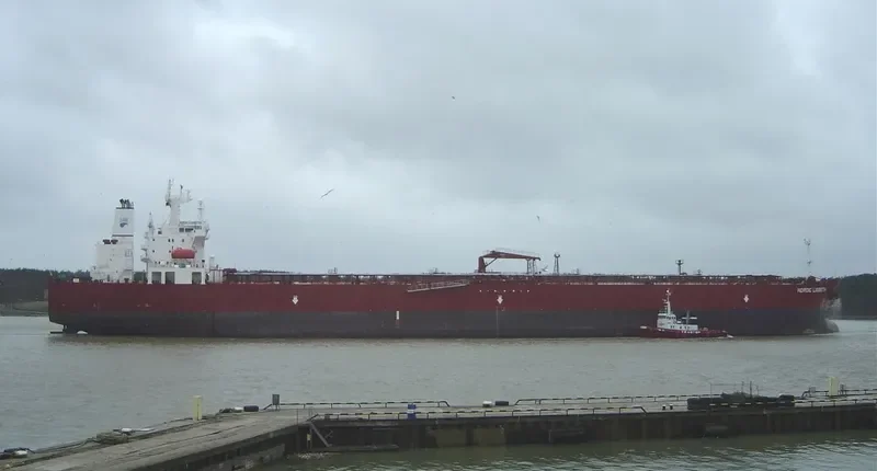PETION Tanker IMO 9295098 photo 3
