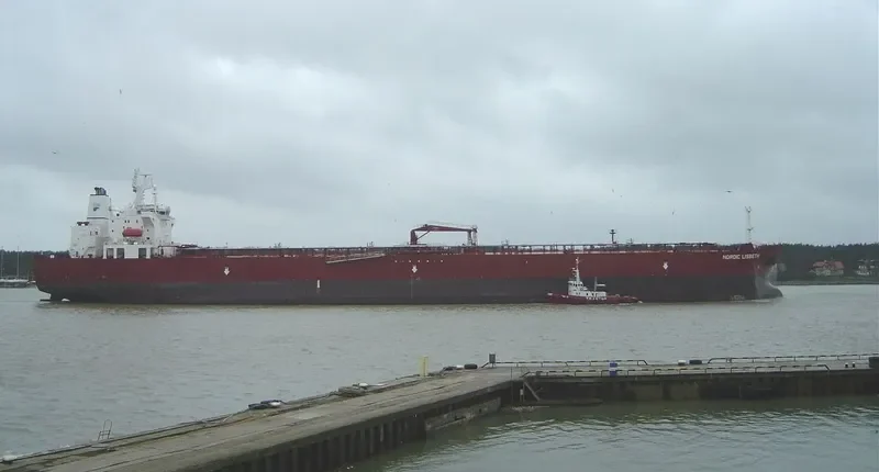 PETION Tanker IMO 9295098 photo 4