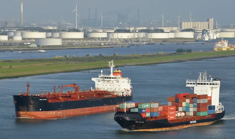 BASSILEVOUSA Tanker IMO 9295335 photo 3