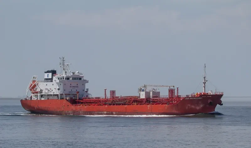 LISA ESSBERGER Tanker IMO 9295438 photo 8