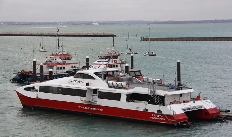 RED JET 4 Passenger Ship IMO 9295854