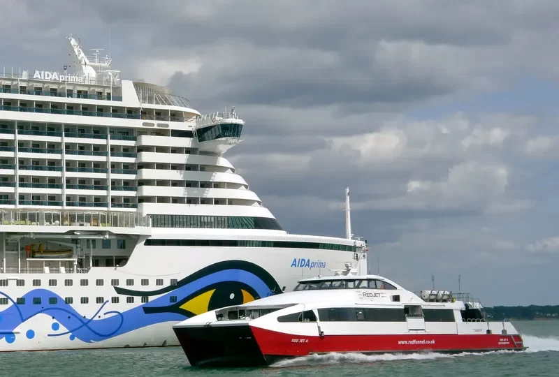 RED JET 4 Passenger Ship IMO 9295854 photo 9