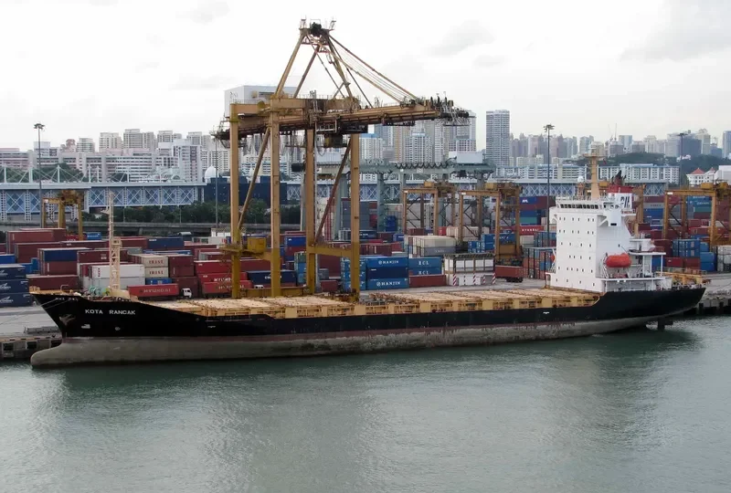 KOTA RANCAK Container Ship IMO 9296298 photo 2