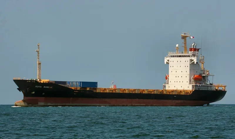 KOTA RANCAK Container Ship IMO 9296298 photo 8